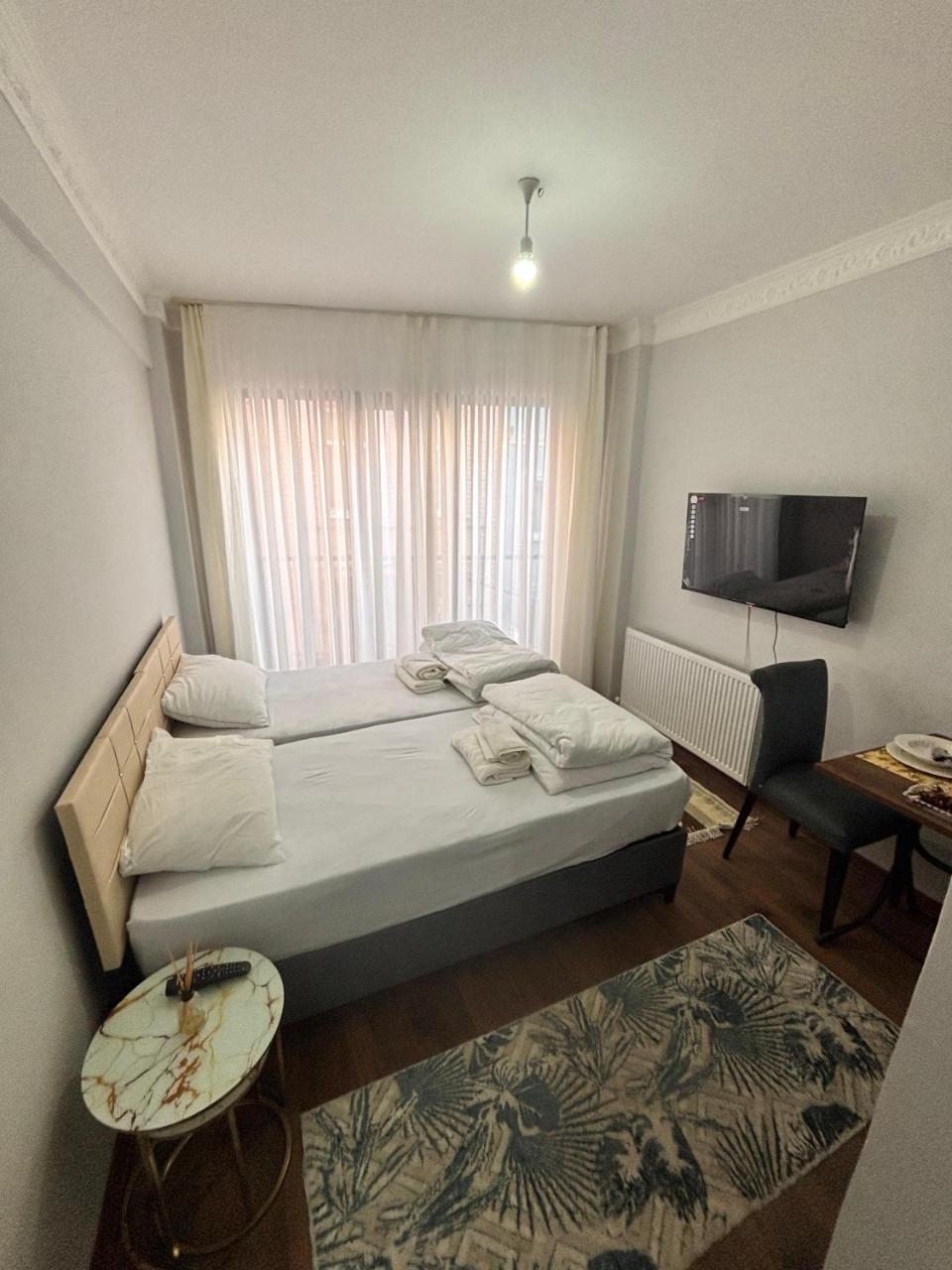 Cozy Studios & Balat