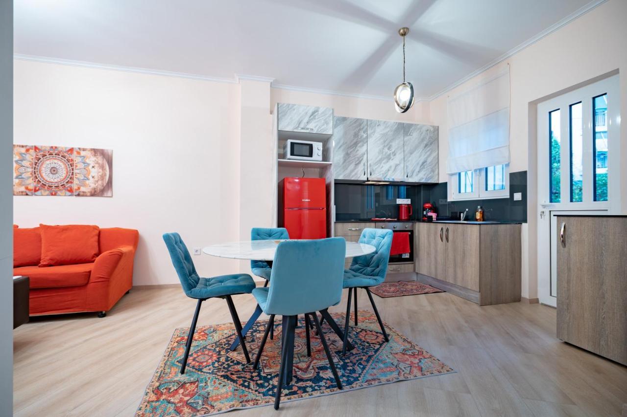 Sepolia Metro Station 1 Bdrm 4 Pers