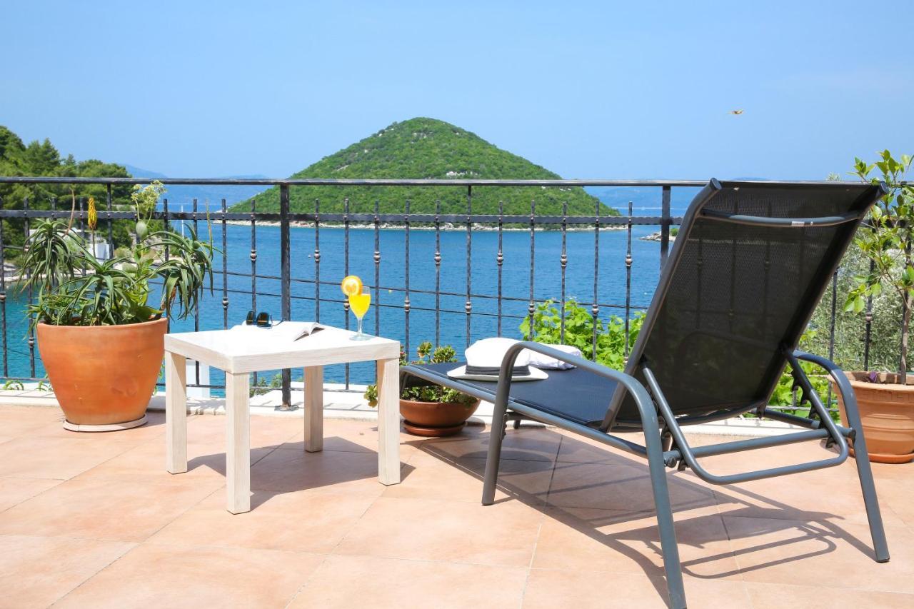 Spacious Apartment Lucia