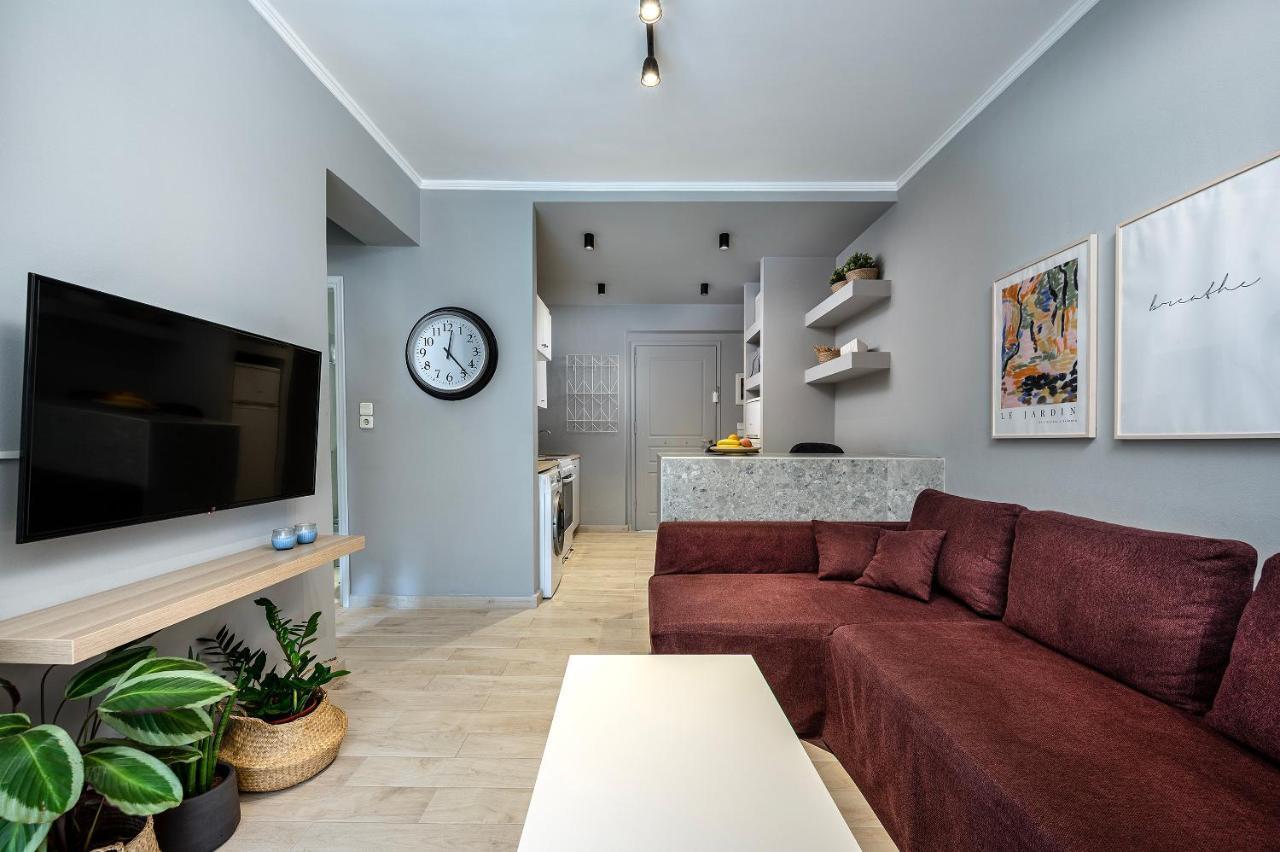 Warmth & Charm Island Style