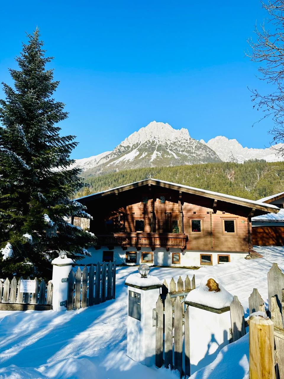 Chalet Kleiner Bar