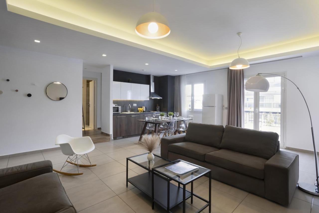 Renovated 3bdr Apartment In The Heart Of Athens