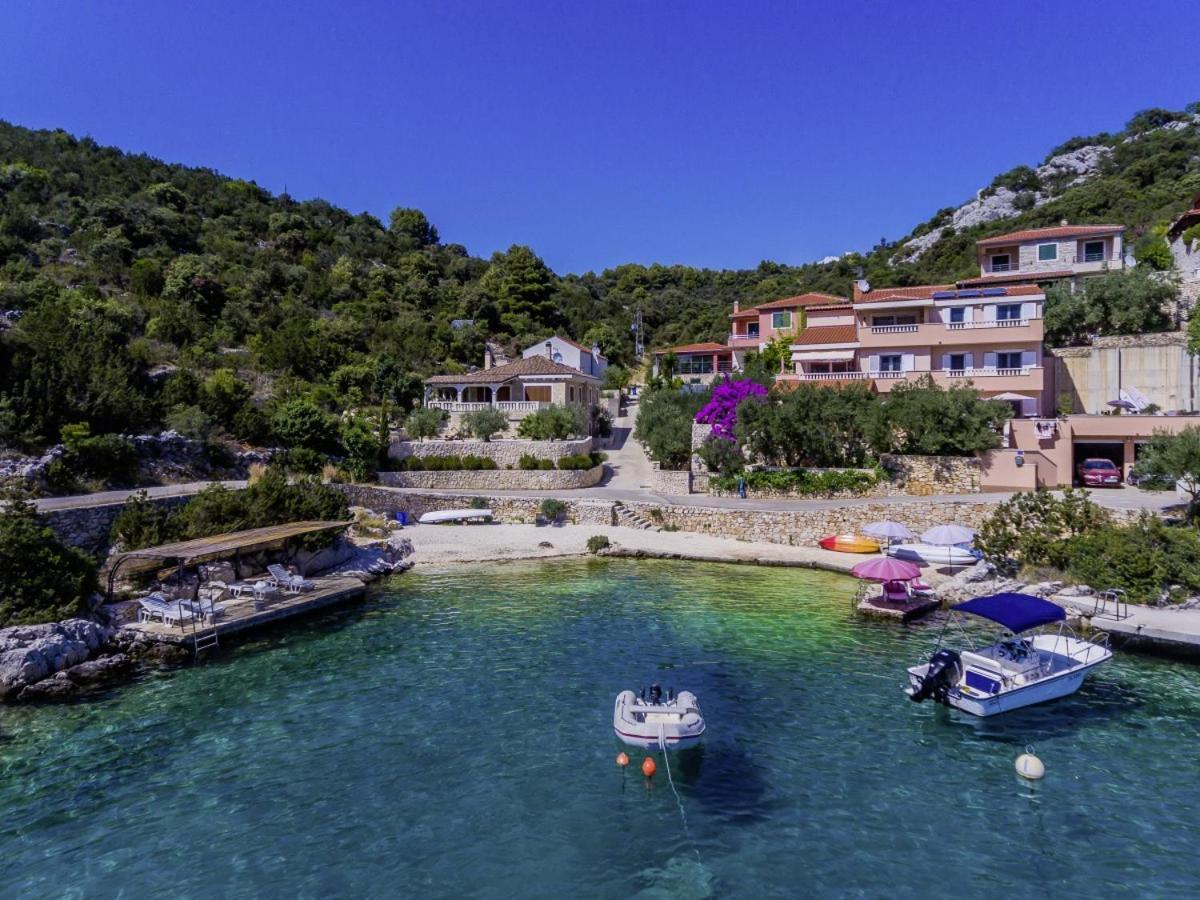 Katja In Vinisce * Mittel-dalmatien