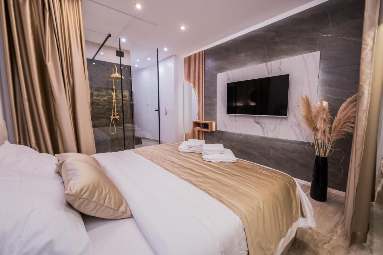 Emperor's Residence Luxury Room Unique Unesco Site