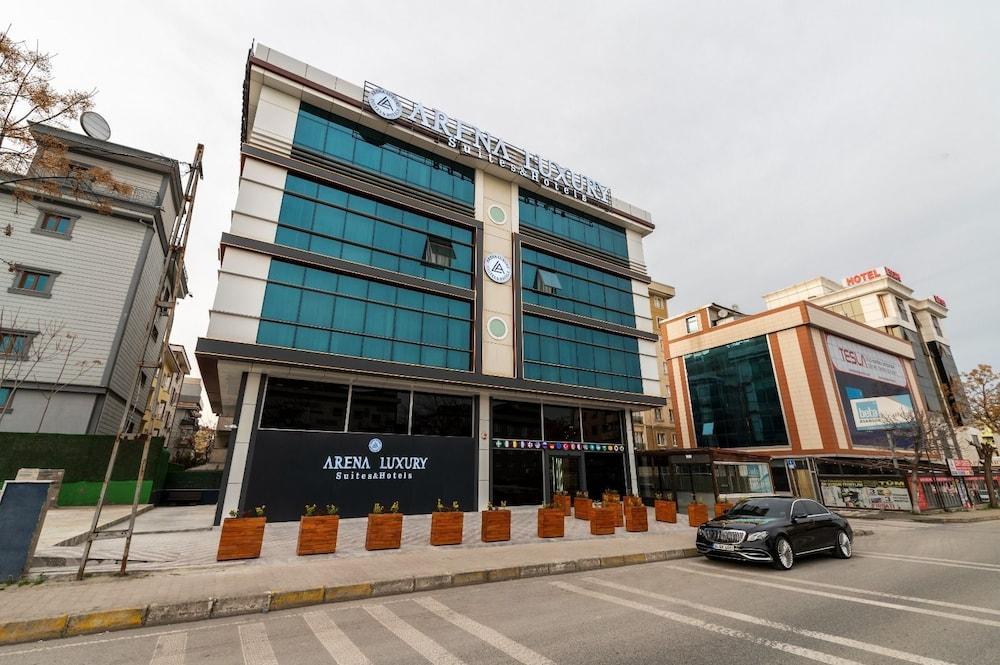 Arena Luxury Hotel