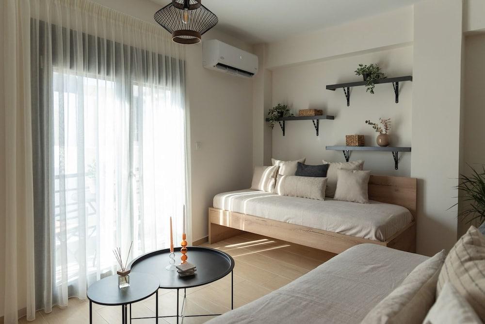 Saint Matthew Central Apartment by Senaon