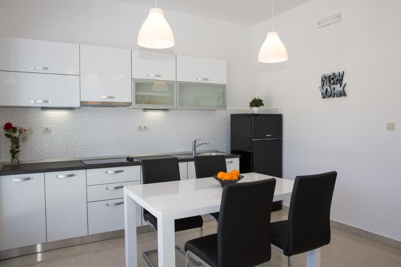 Apartments & Room Adriatic Blue