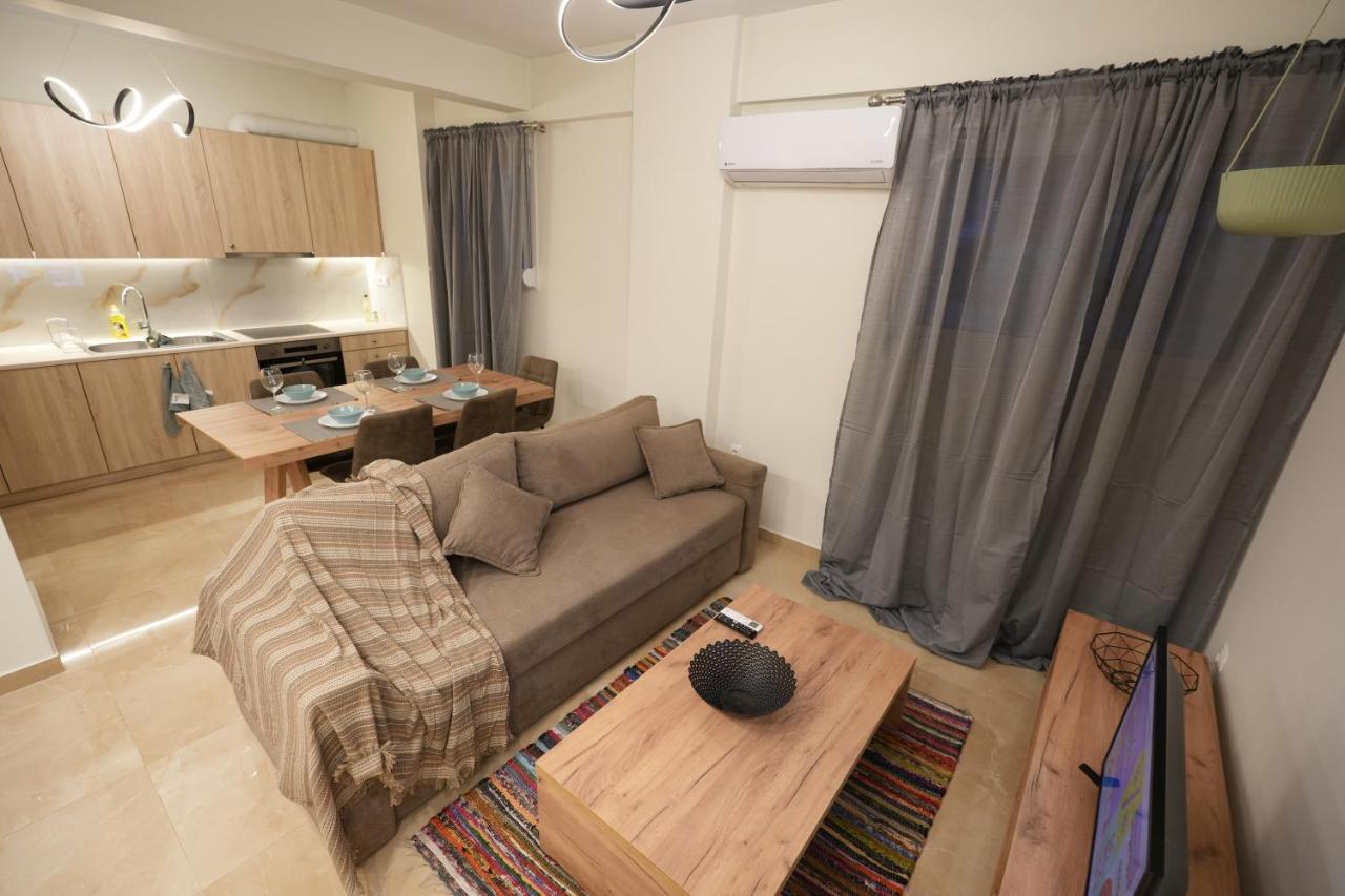 Luxurious 1 Bedroom Apartment, In Kallithea