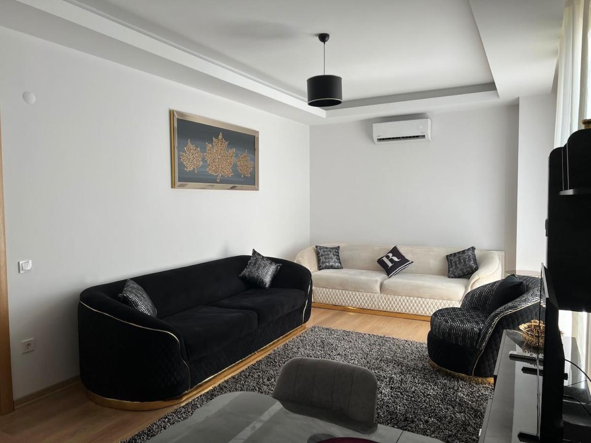 Luxury Designed Comfortable 2 Rooms & 1 Living Room Apartment Free Parking Garaj