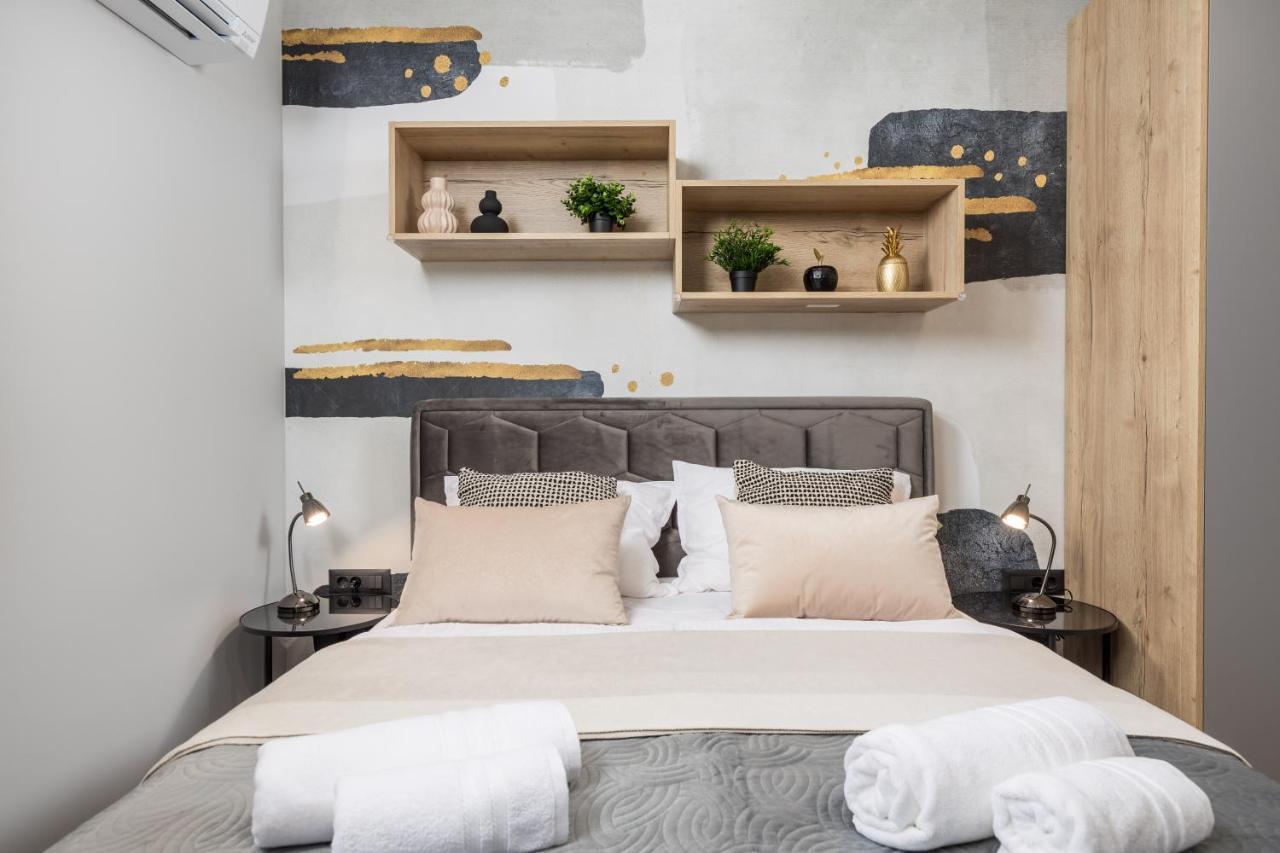 R & G City Vibes Apartments