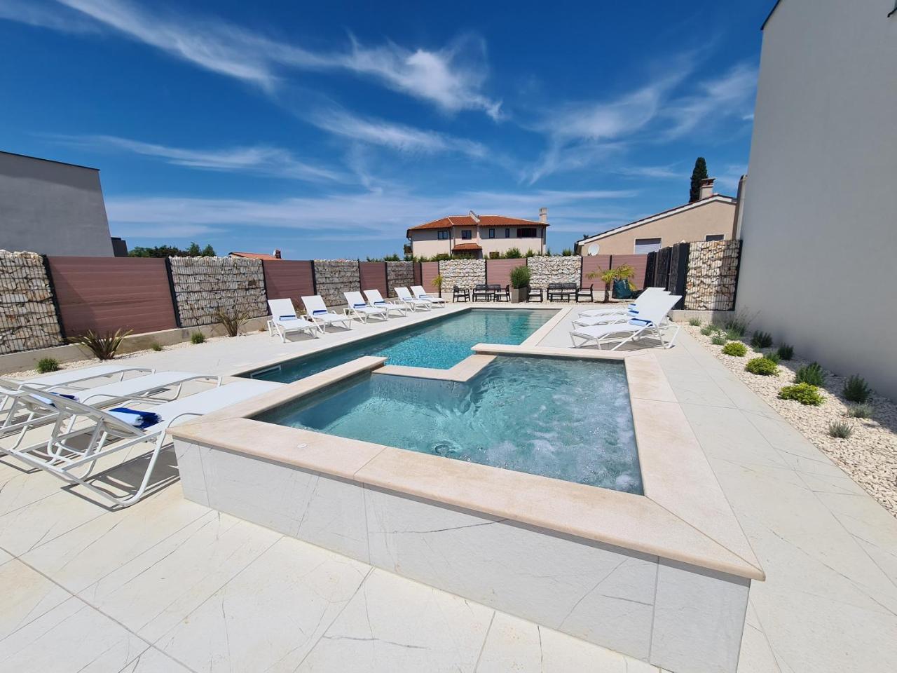 Pinna Residence Pinna