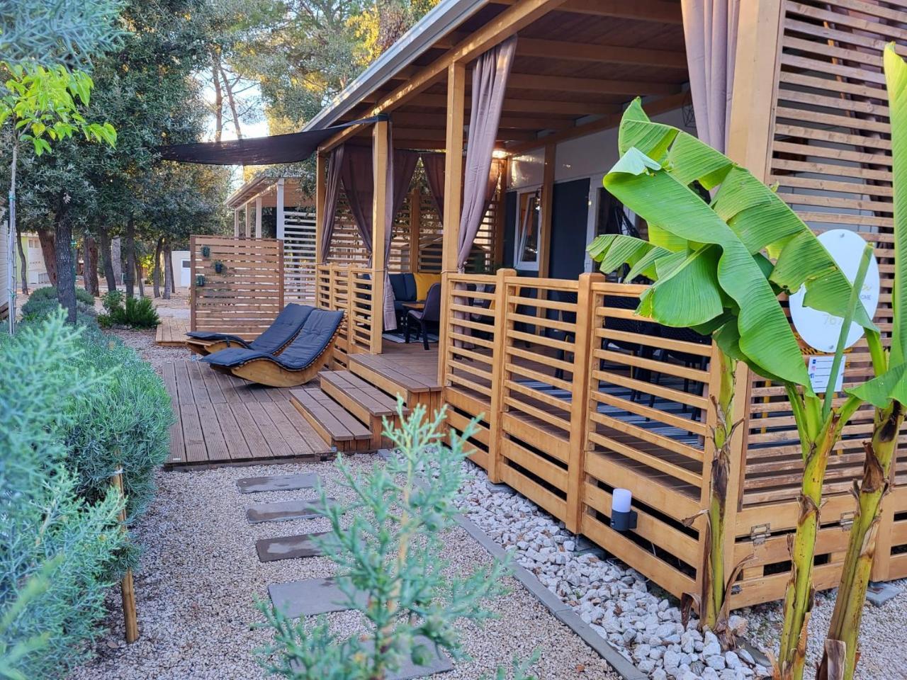 Ventura Mobile Home