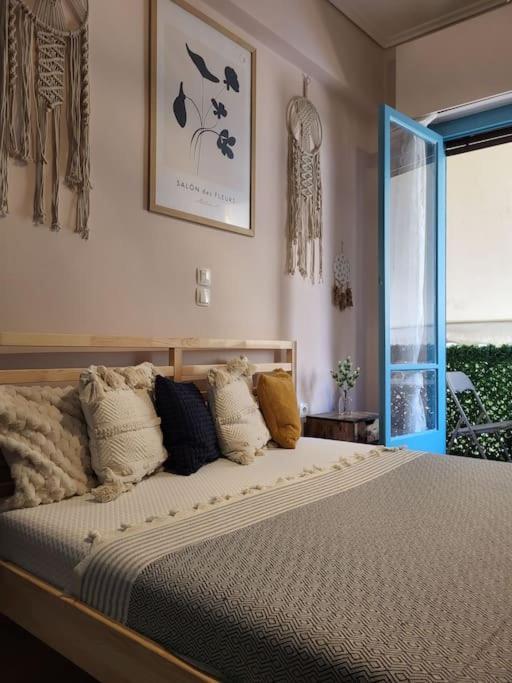 Viva La Frida Boho Apartment In Central Athens