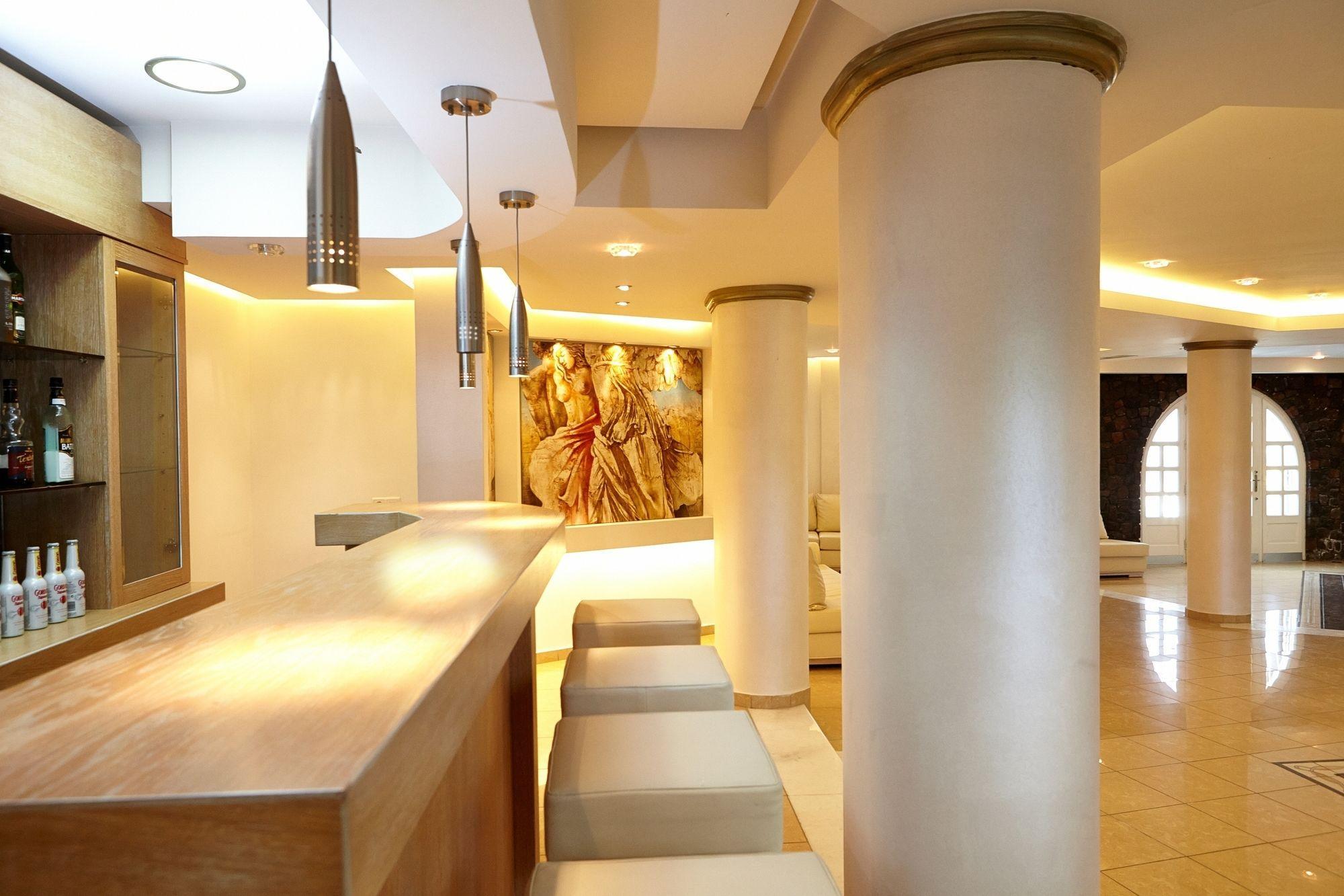 Orizontes Hotel Santorini