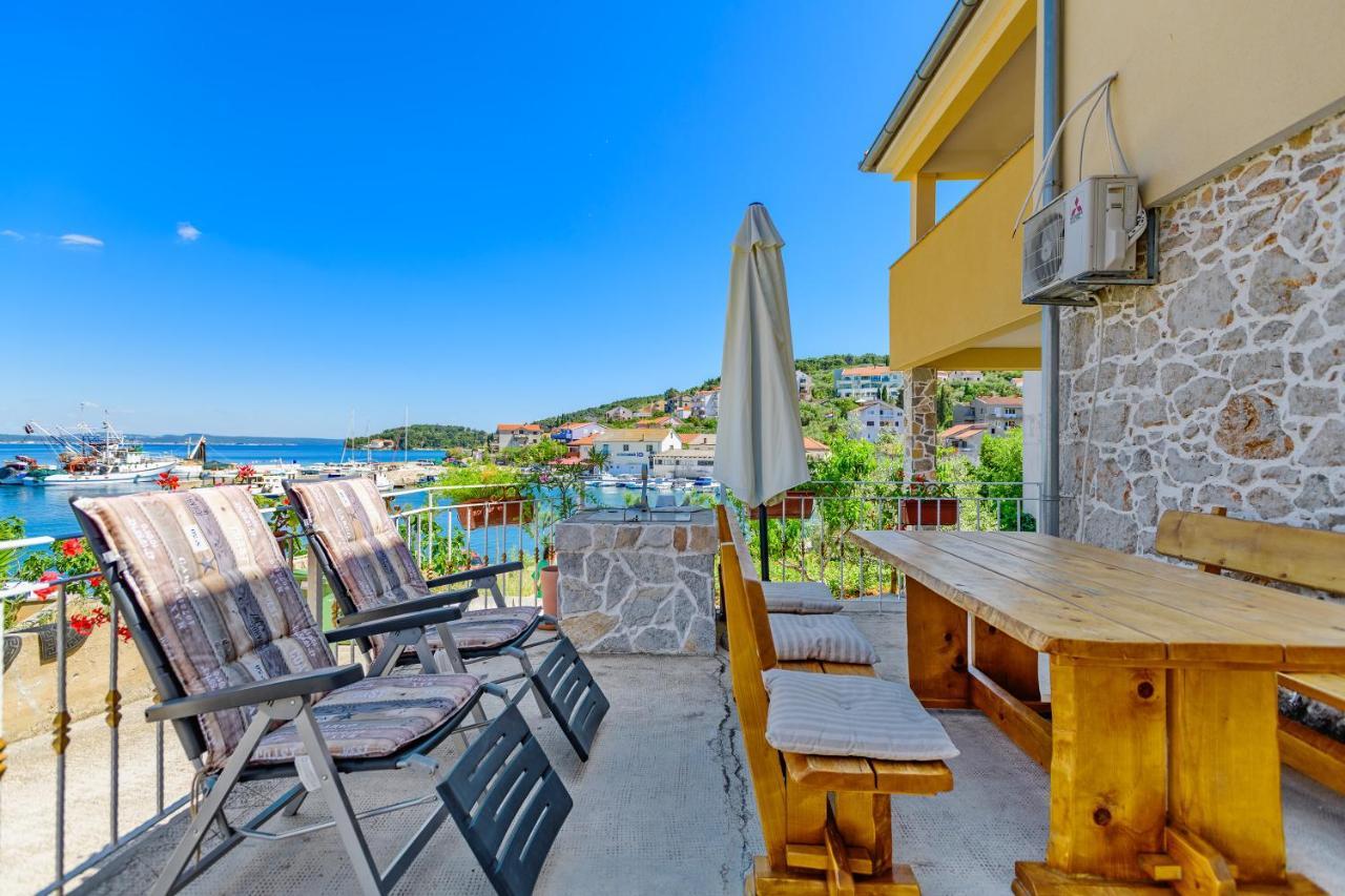 Stone House On The Batalaza Beach Kali