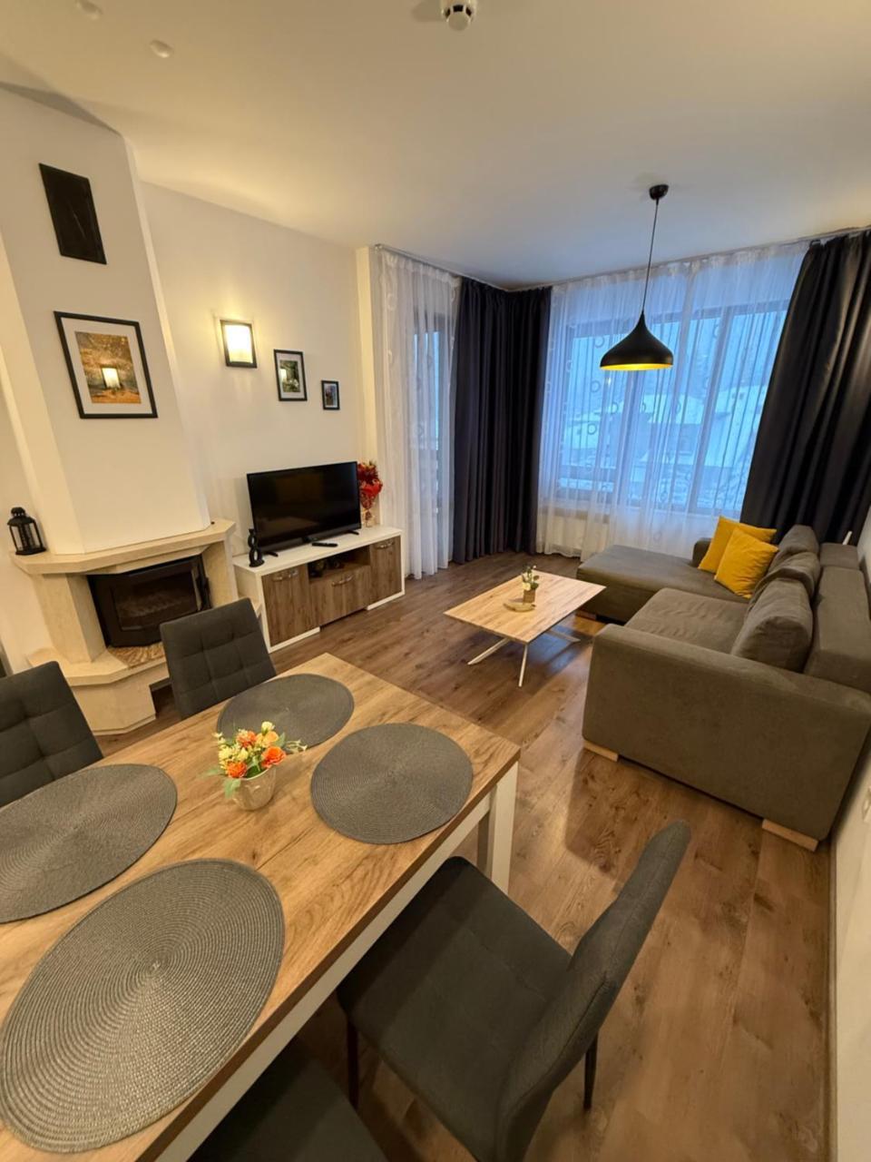 From Sunrise To Sunset At Oak Residence Smolyan