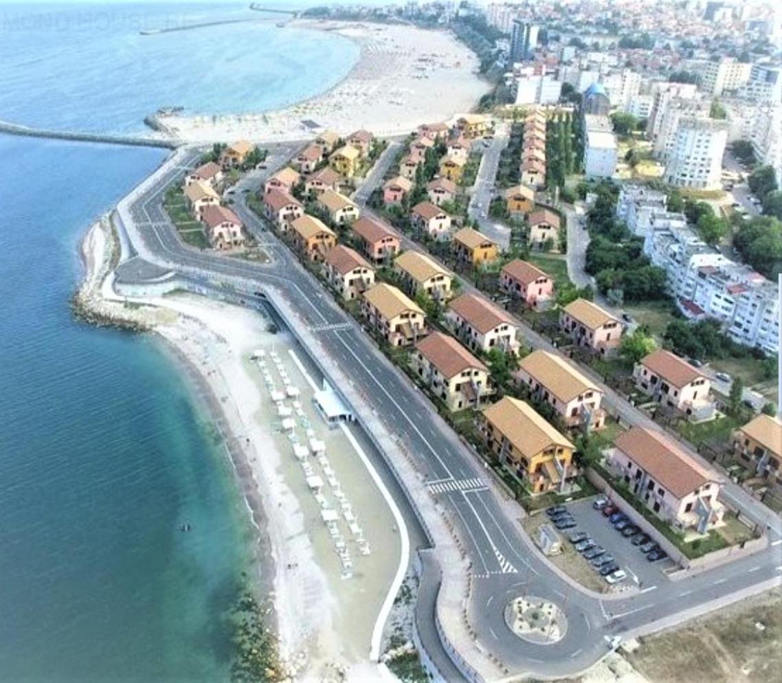 Apartament 4 Camere Faleza Nord