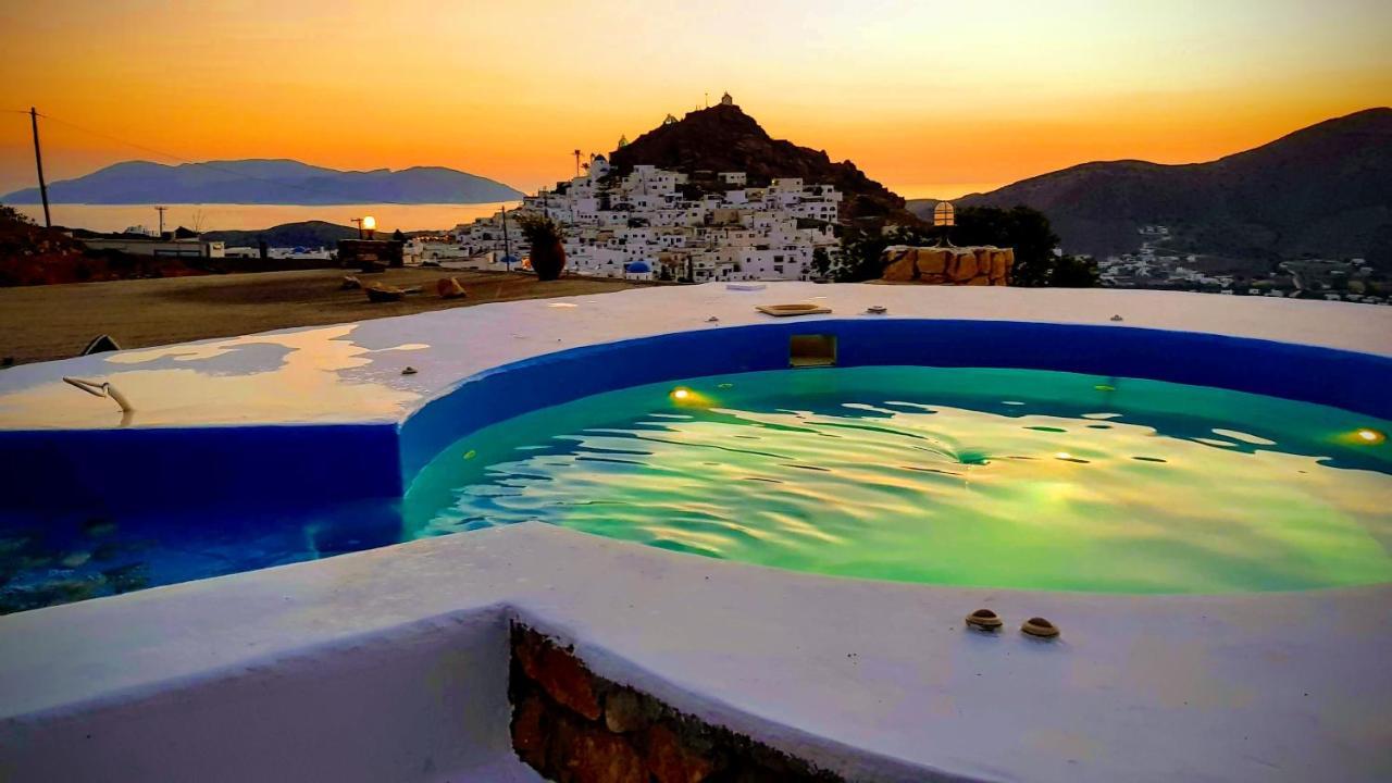 The Fig Tree Deluxe Studio