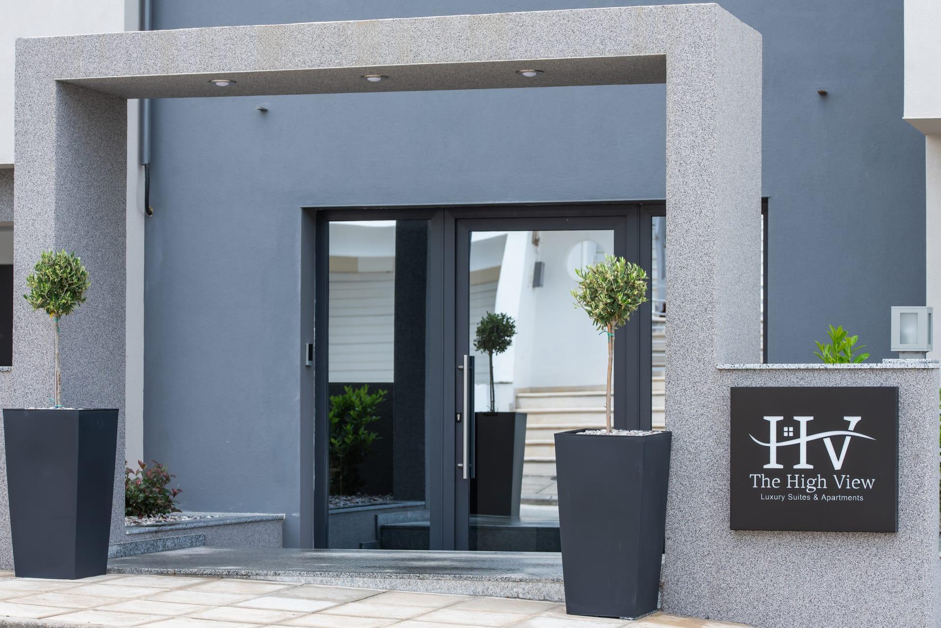 The High View Luxury Suites & Apartments