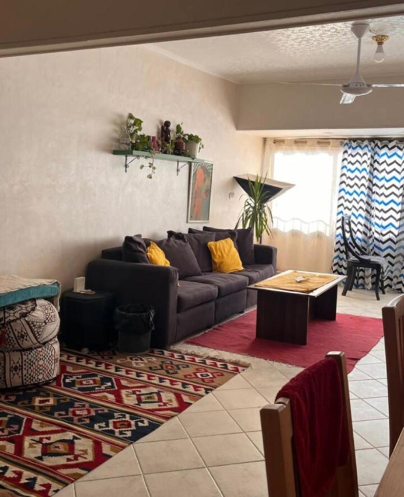 Cozy Downtown Stay