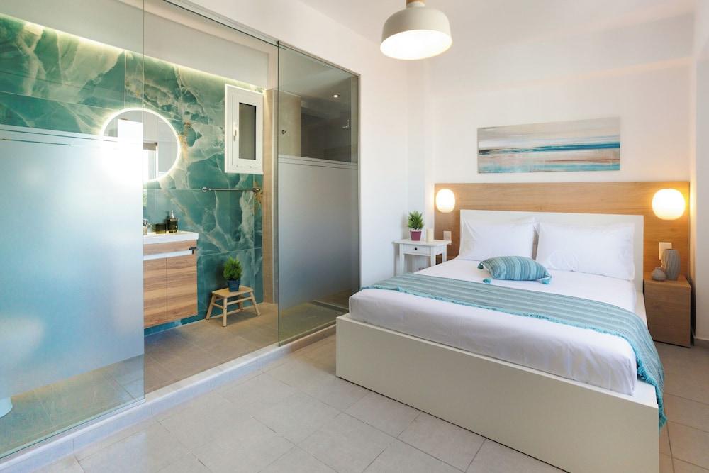 Anemos Deluxe Suites Ostria