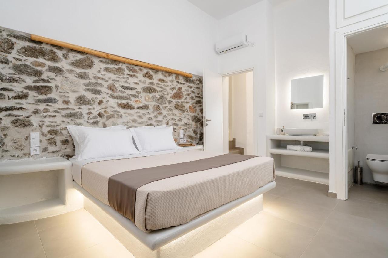 Bee Naxian House