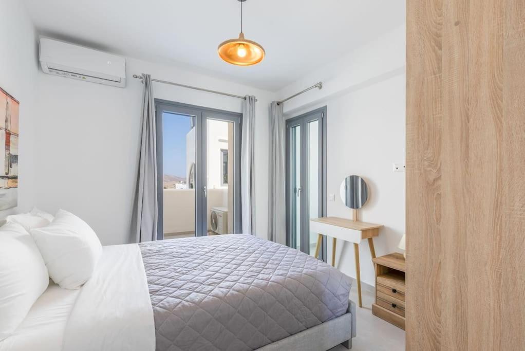 Mykonos Luxury Apartment With Jacuzzi