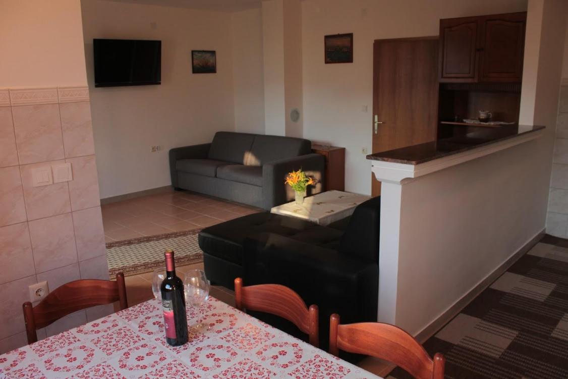 Apartmani Peko