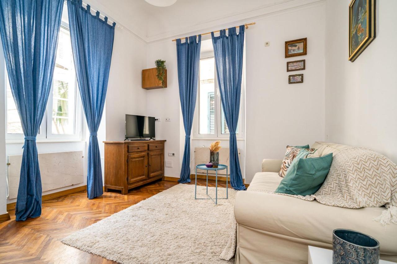 Laus I , Apartment In Old Town Dubrovnik