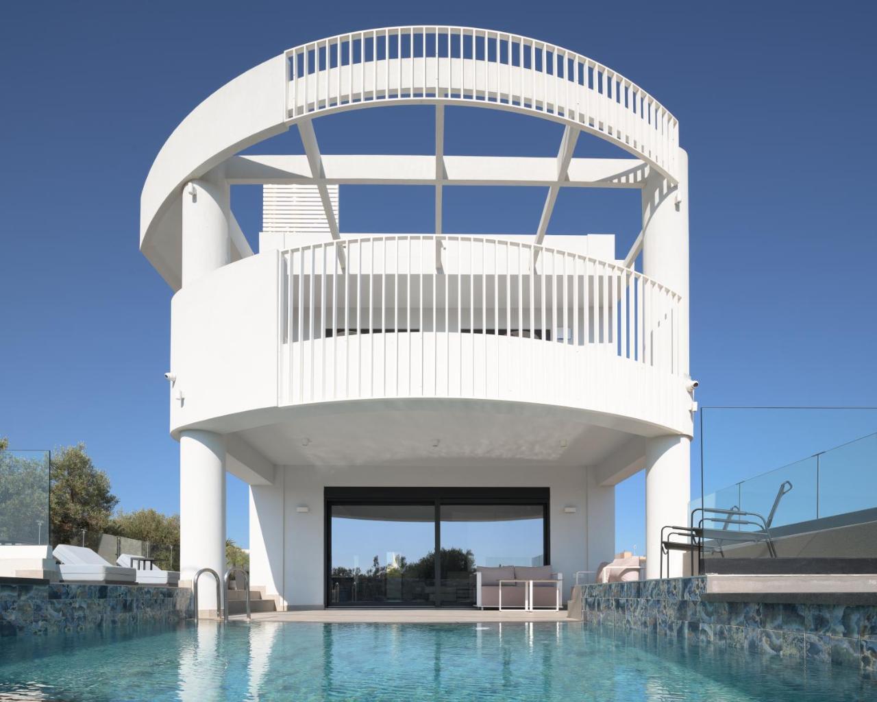 The Aqua Villa