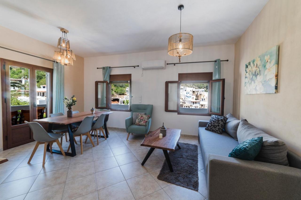 Koronos Village Apartments