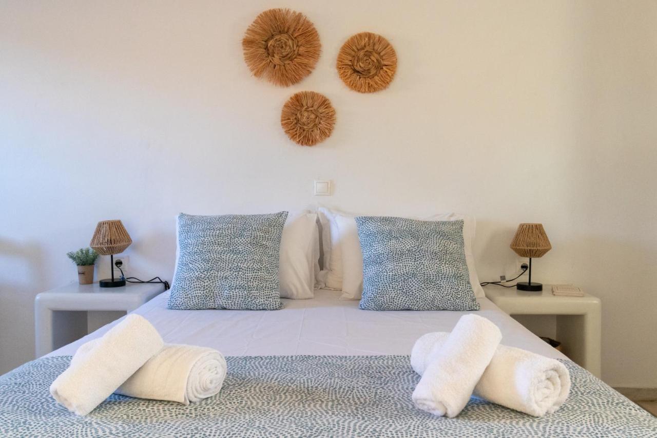 Sunny Studios Naxos