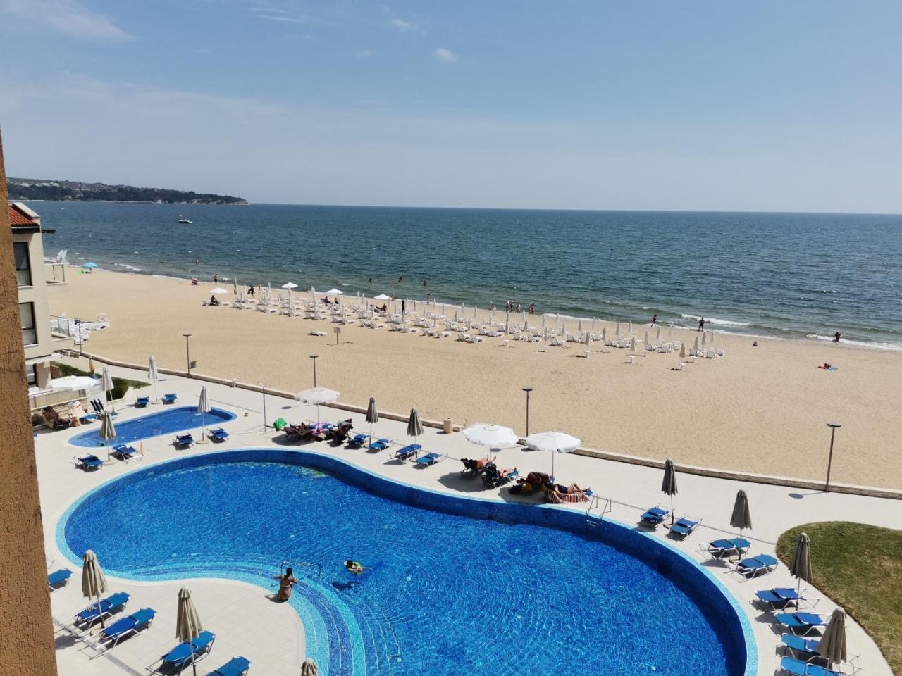 Apartament V Obzor Biich Rezort Na Pyrva Liniq S Perfekten Izgled Kym Plazha!