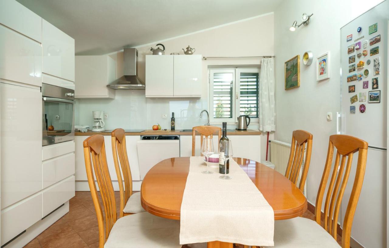 Apartmani Andora,centar-vodice