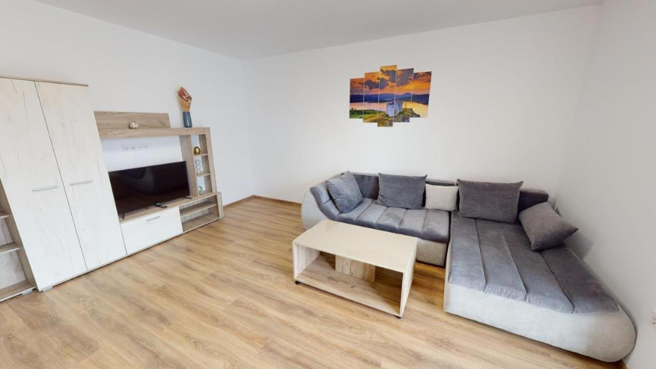 The View Apartment Cad