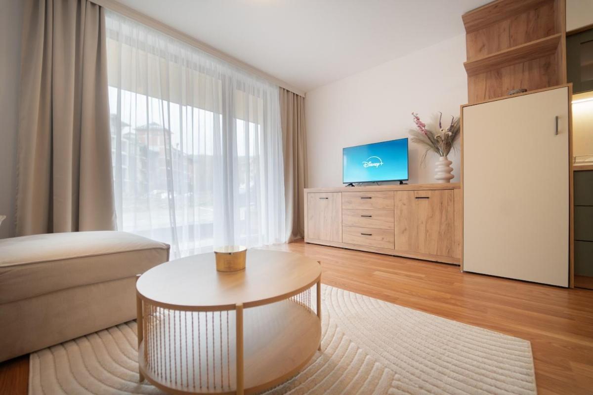 Pirin Sense Family Apt Breakfast Spa Free Parking