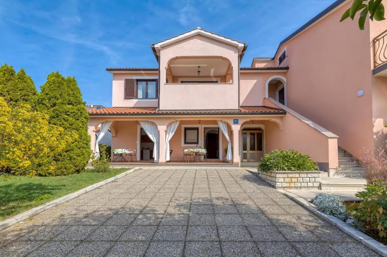 Appartement Silva Mit Terrasse, Garten Und Grill