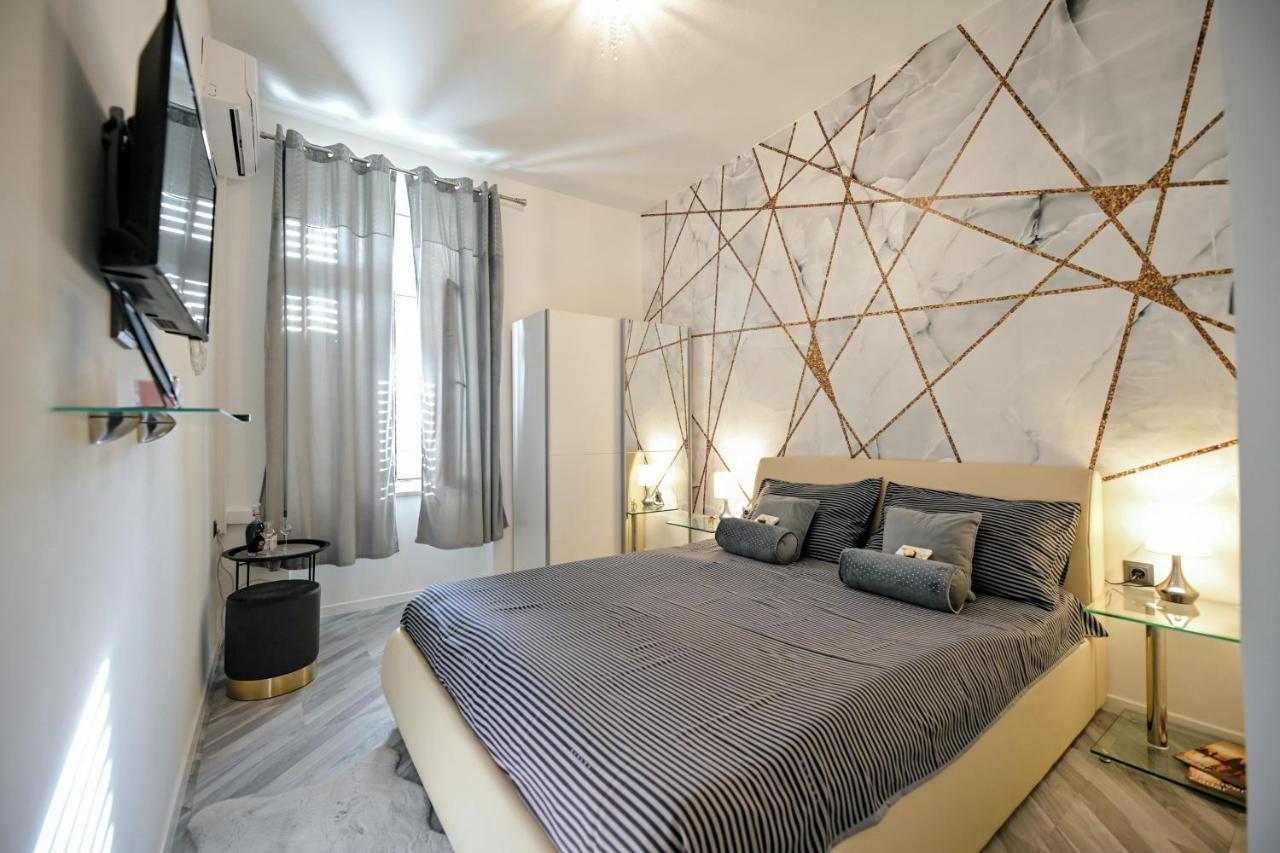 Luxury Apartment Laura