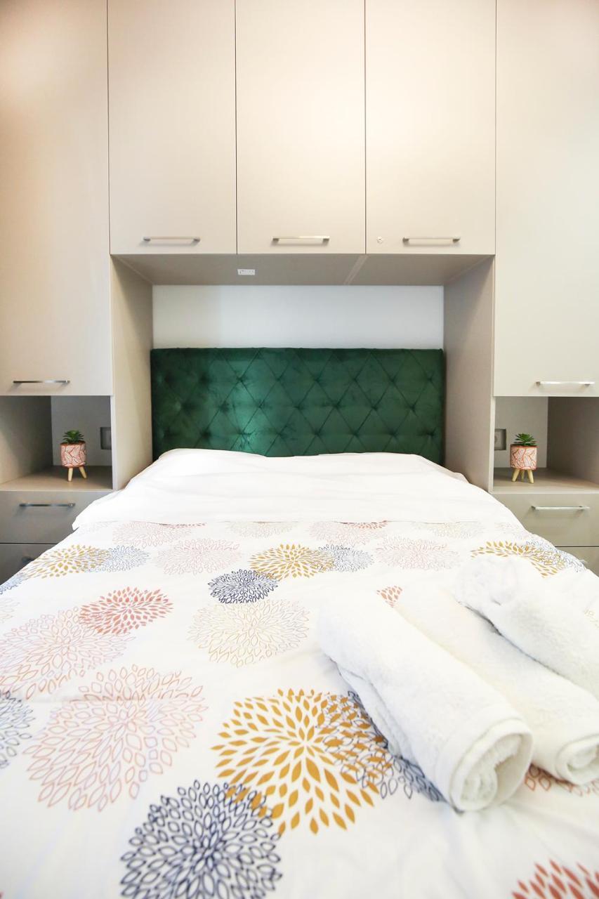 White Tower Studio Apartment