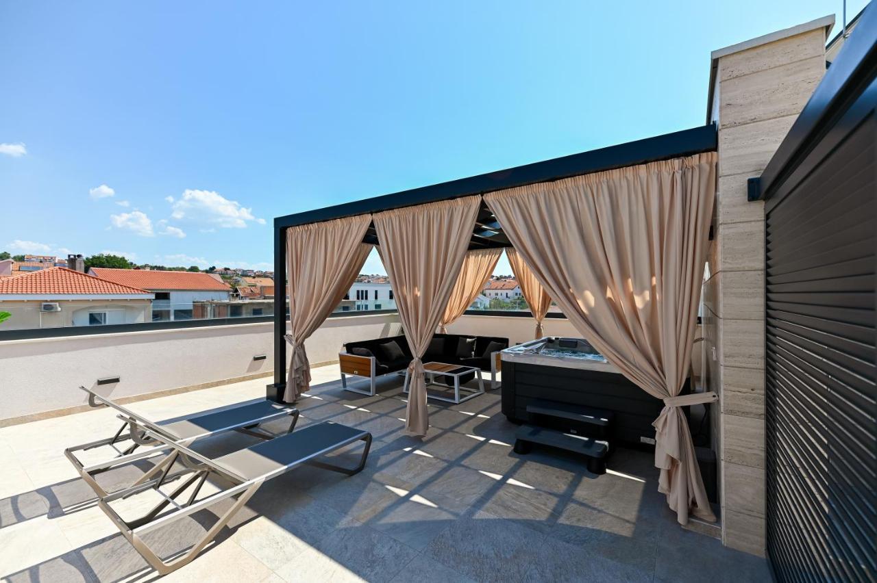 Apartments An & Lu With Rooftop Jacuzzi