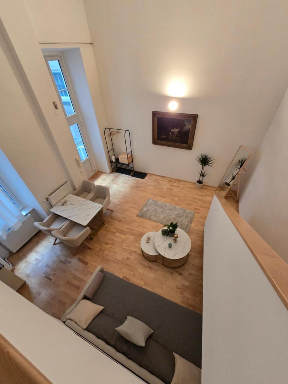 Charmante Hofwohnung Im Herzen Von Wien