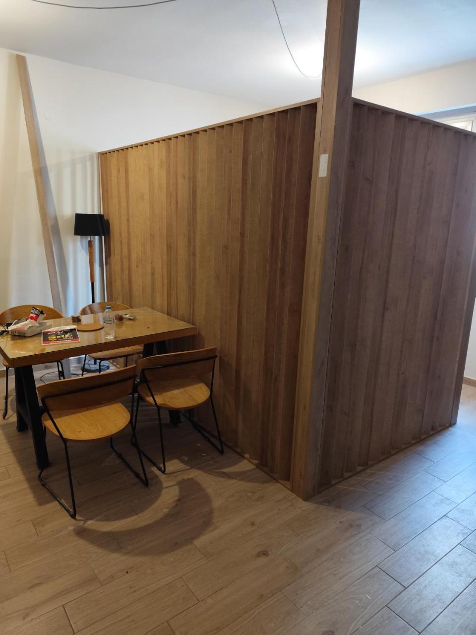 Anibo Studios & Apartments Center 1551