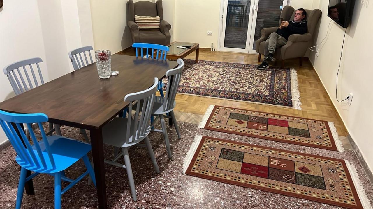 Nea Smyrni Square Flat