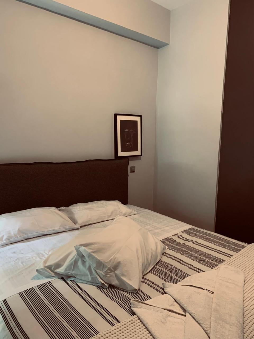 Olympian Zeus Houses 2 4