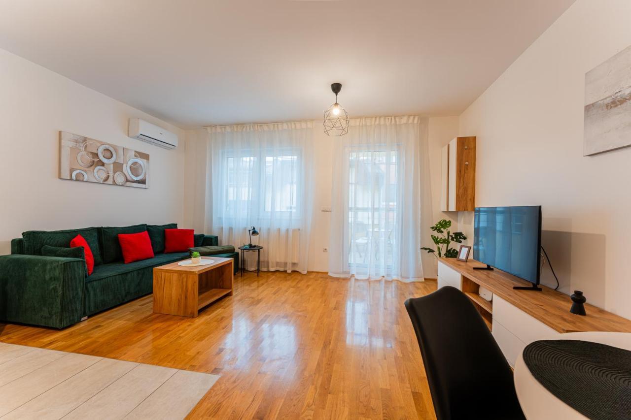 Flex Selfcheckins 127 Zagreb 2 Bedrooms Parking Loggia