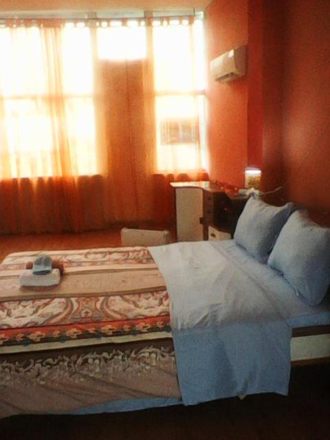 Humphrey Bogart Apartment