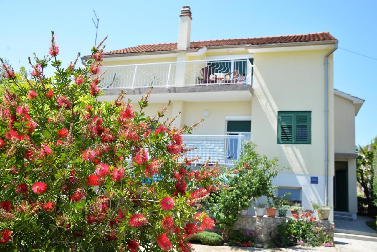 Apartments Milena