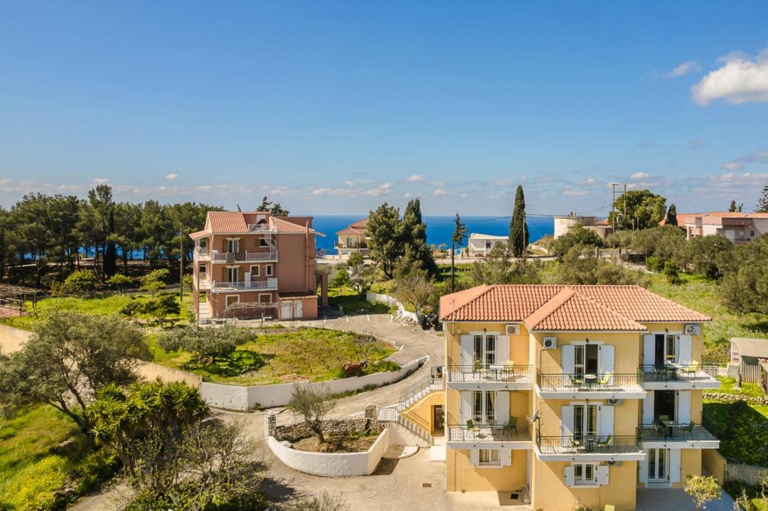 Kallithea Studios & Apartments