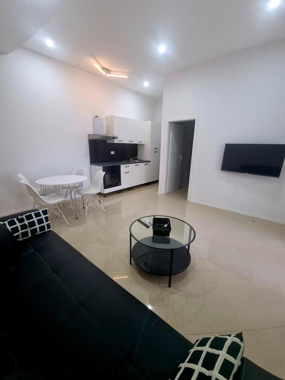 Bass Apartment