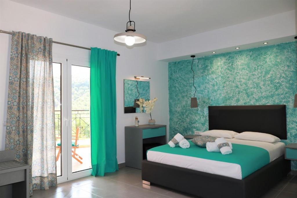 Dafni Studios No7